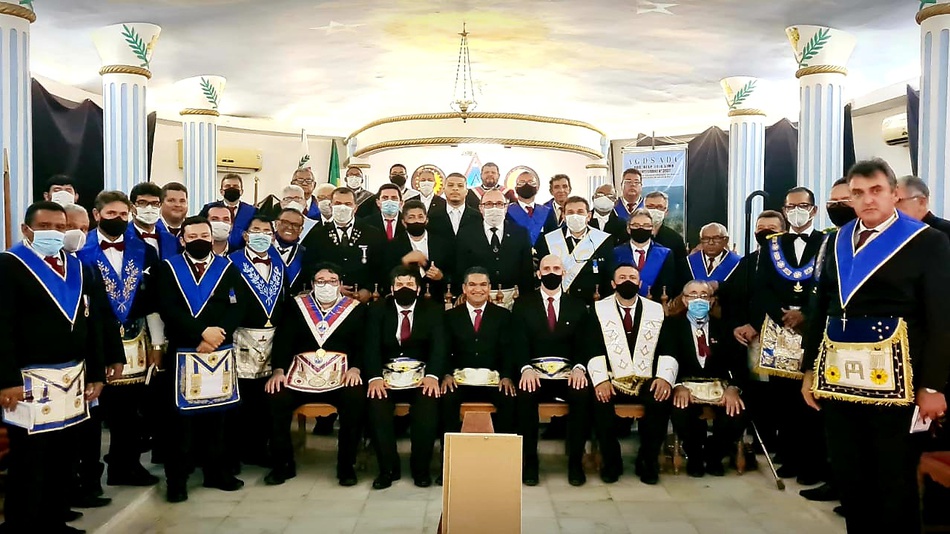 Loja Monte Líbano e Visitantes